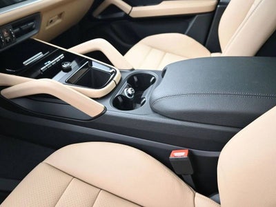 2026 Porsche Cayenne Base