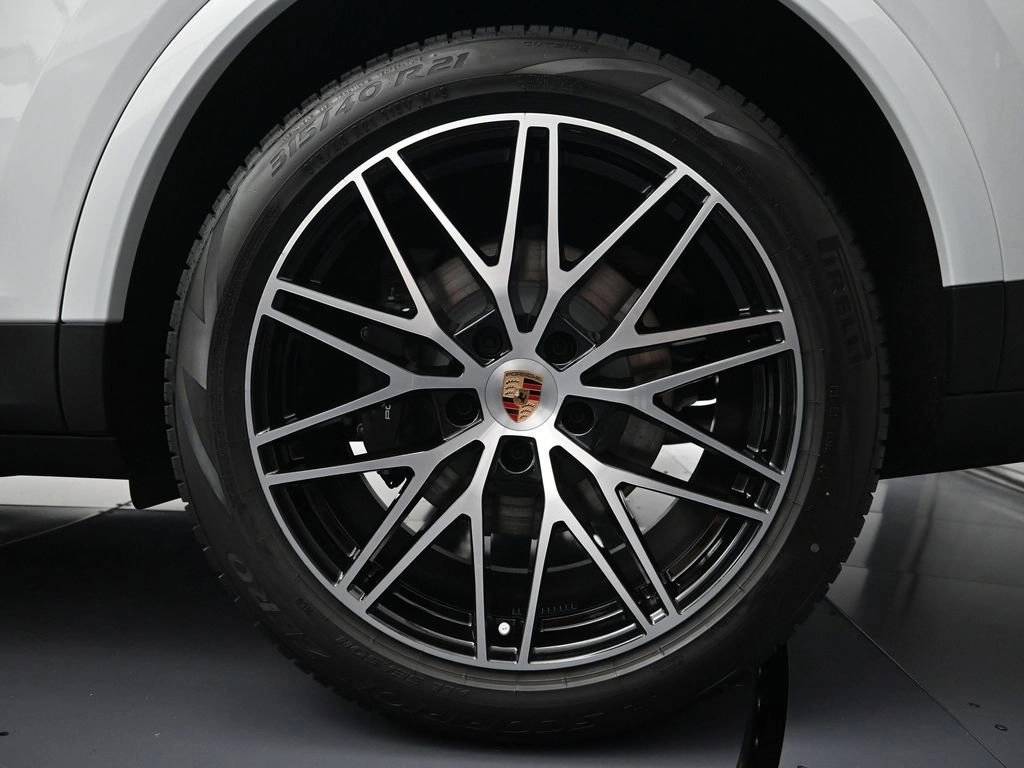 2026 Porsche Cayenne Base