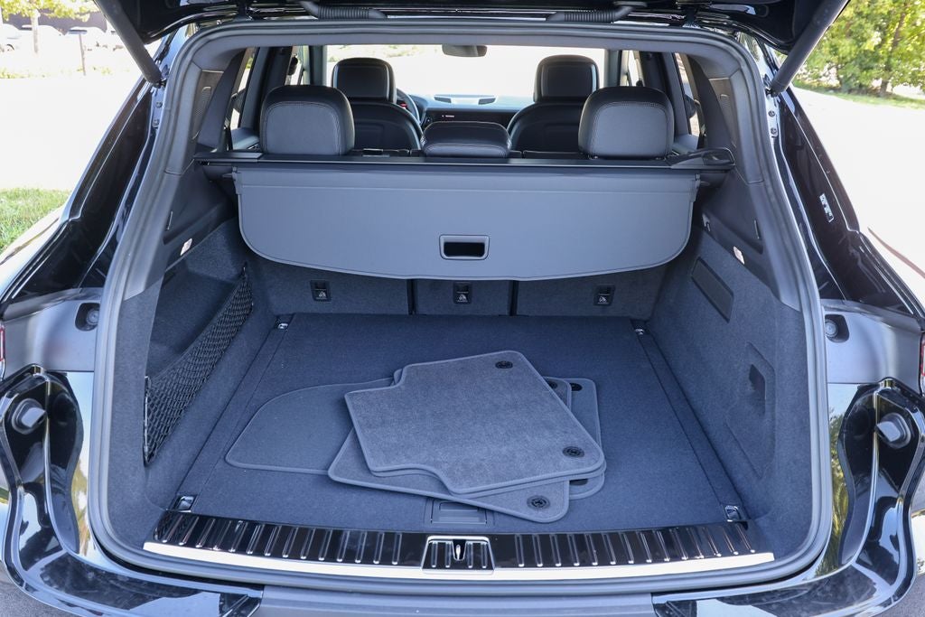 2026 Porsche Cayenne Base