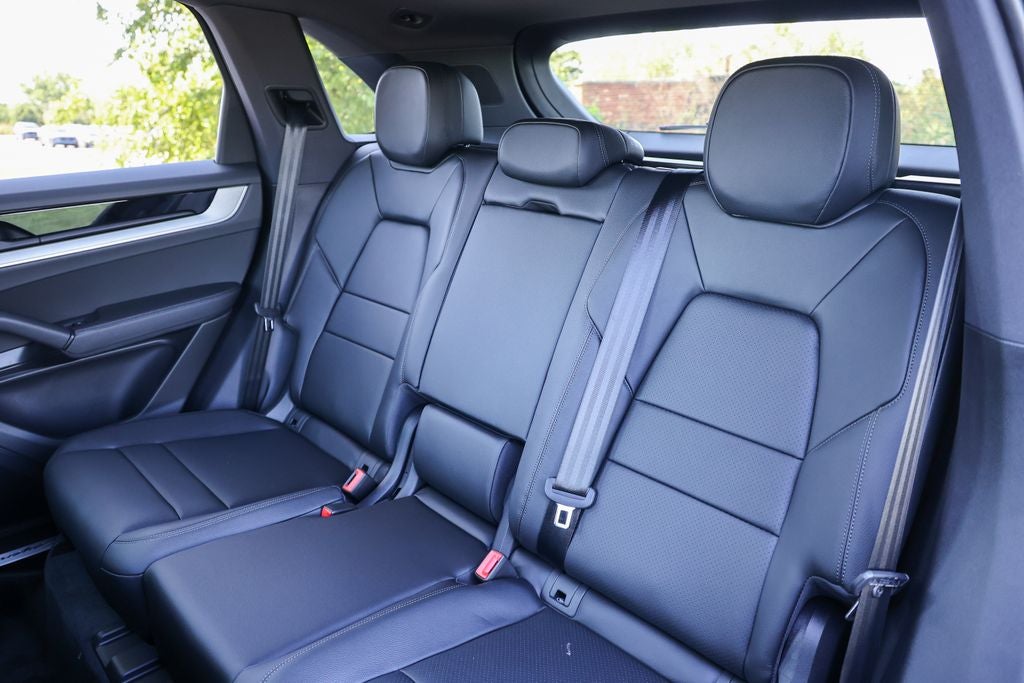 2026 Porsche Cayenne Base