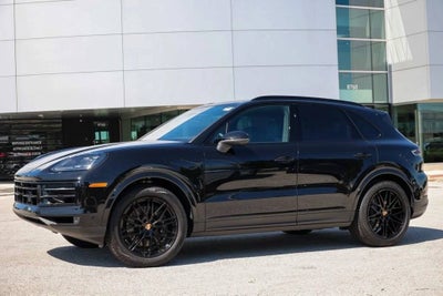 2026 Porsche Cayenne Base