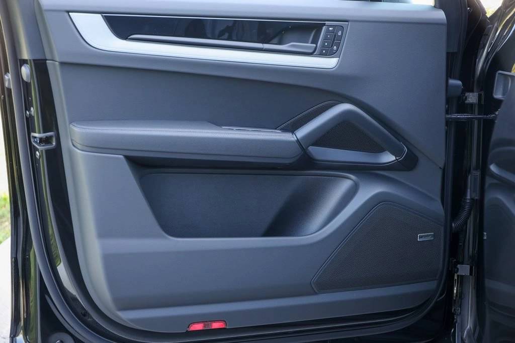 2026 Porsche Cayenne Base