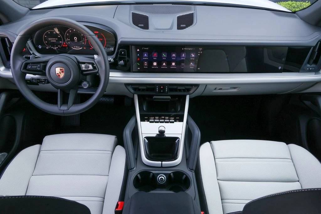 2026 Porsche Cayenne Base