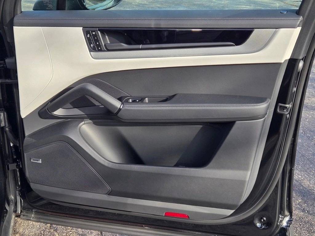 2026 Porsche Cayenne Base