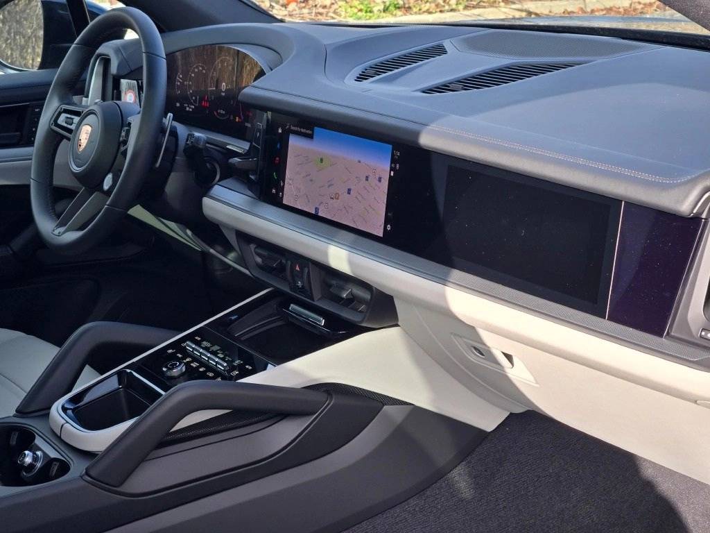 2026 Porsche Cayenne Base