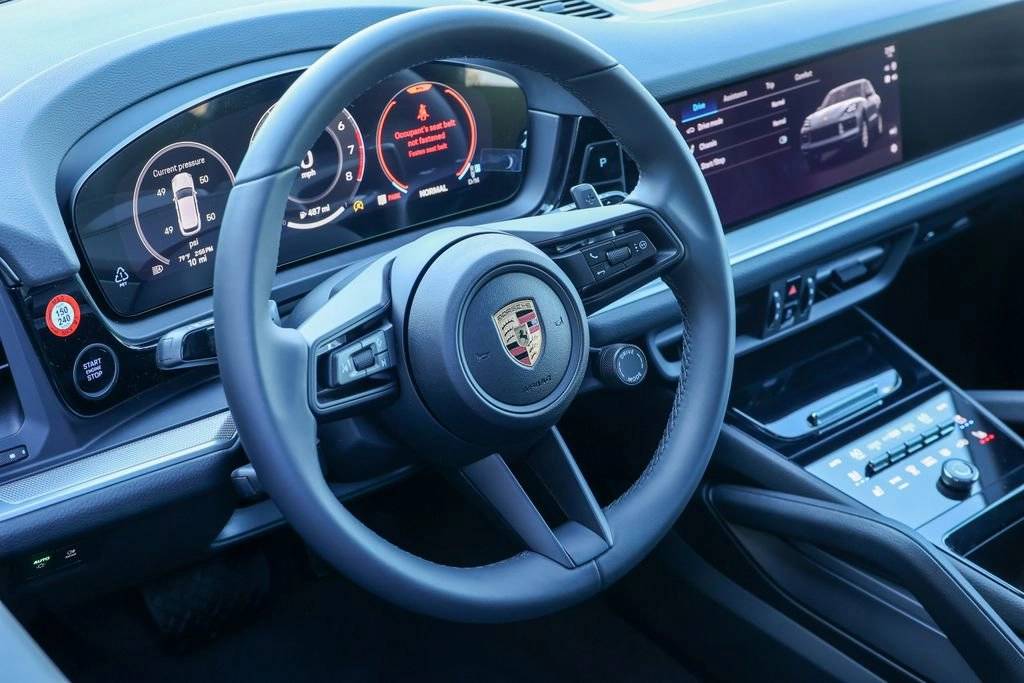 2026 Porsche Cayenne Base