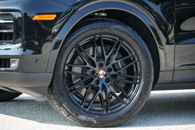 2026 Porsche Cayenne Base