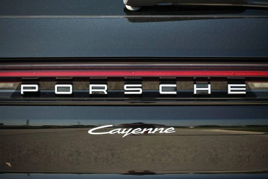 2026 Porsche Cayenne Base