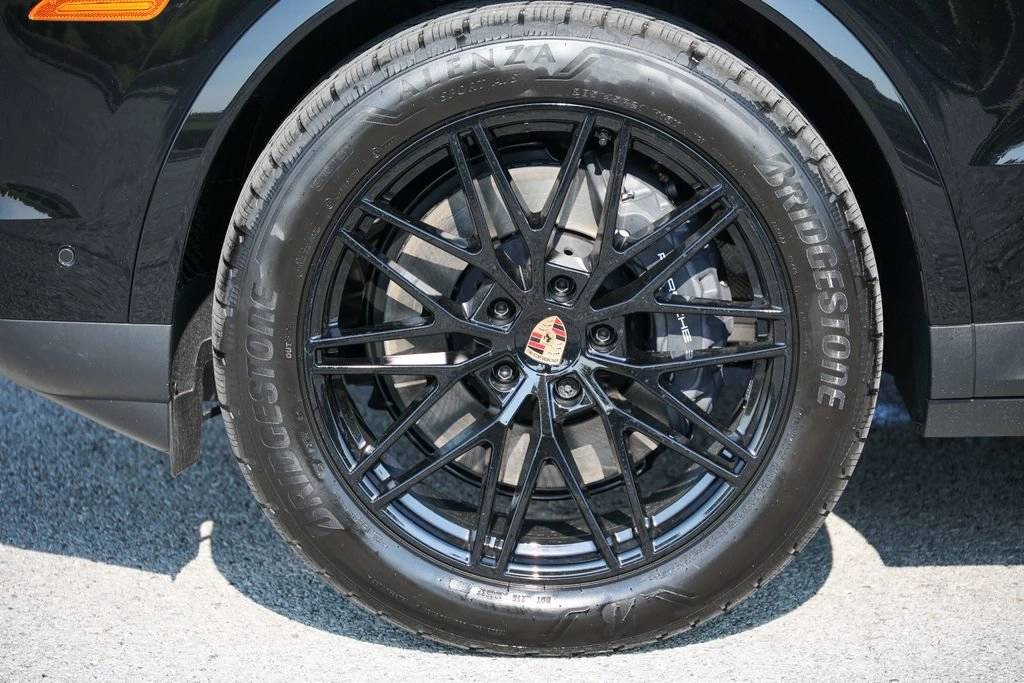 2026 Porsche Cayenne Base