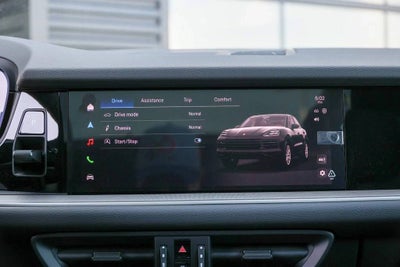 2026 Porsche Cayenne Base