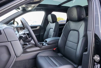 2026 Porsche Cayenne Base