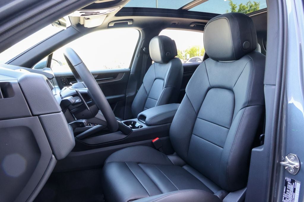 2026 Porsche Cayenne Base