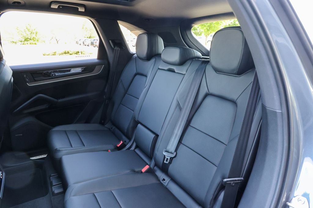 2026 Porsche Cayenne Base