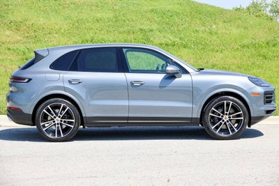 2026 Porsche Cayenne Base