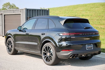2026 Porsche Cayenne Base
