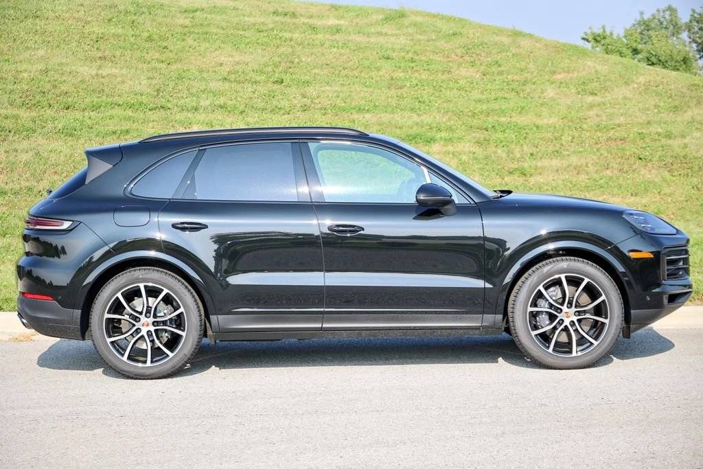 2026 Porsche Cayenne Base