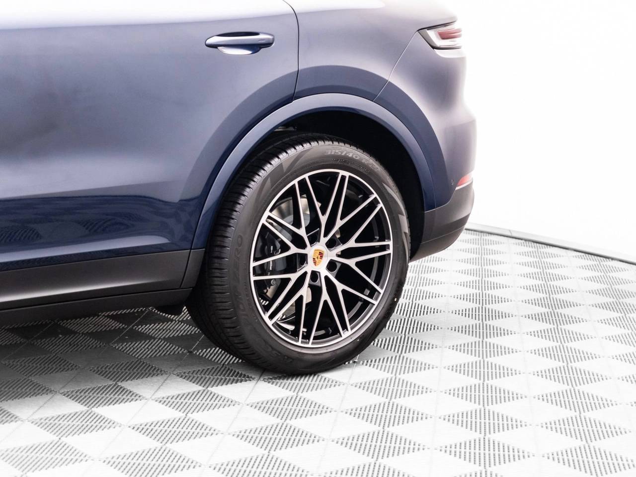 2026 Porsche Cayenne Base