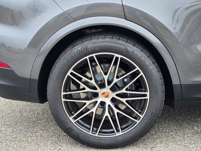 2026 Porsche Cayenne Base