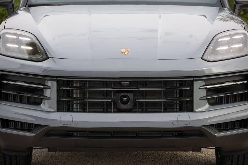 2026 Porsche Cayenne Base