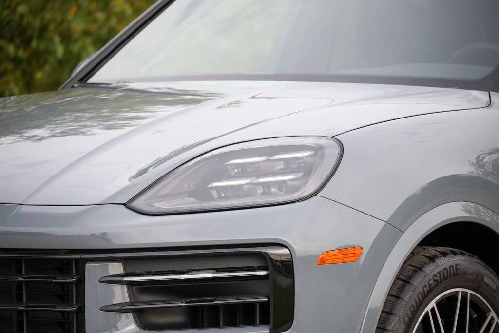 2026 Porsche Cayenne Base