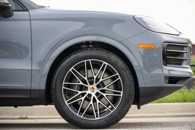 2026 Porsche Cayenne Base