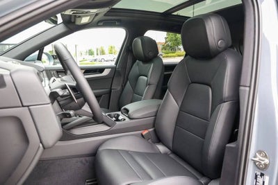 2026 Porsche Cayenne Base
