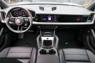 2026 Porsche Cayenne Base