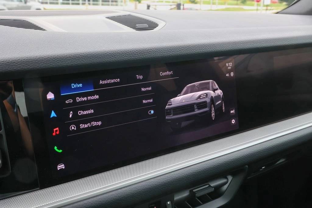 2026 Porsche Cayenne Base