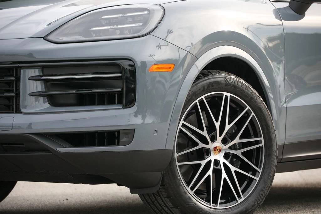 2026 Porsche Cayenne Base