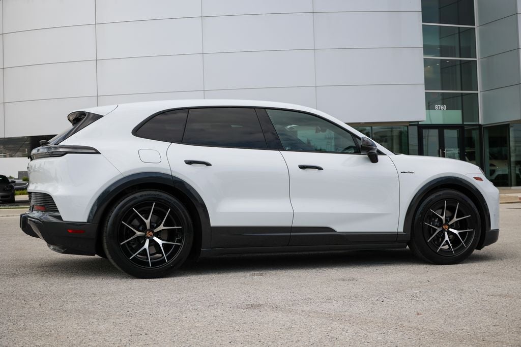 2026 Porsche Cayenne Base