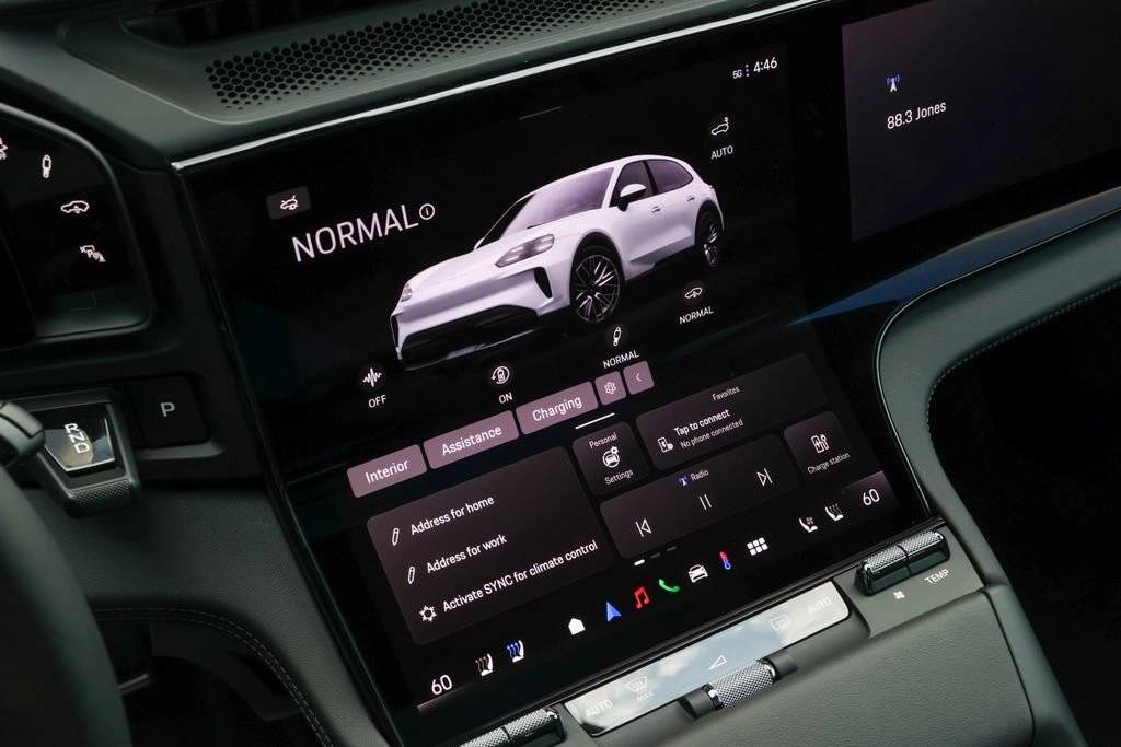 2026 Porsche Cayenne Base