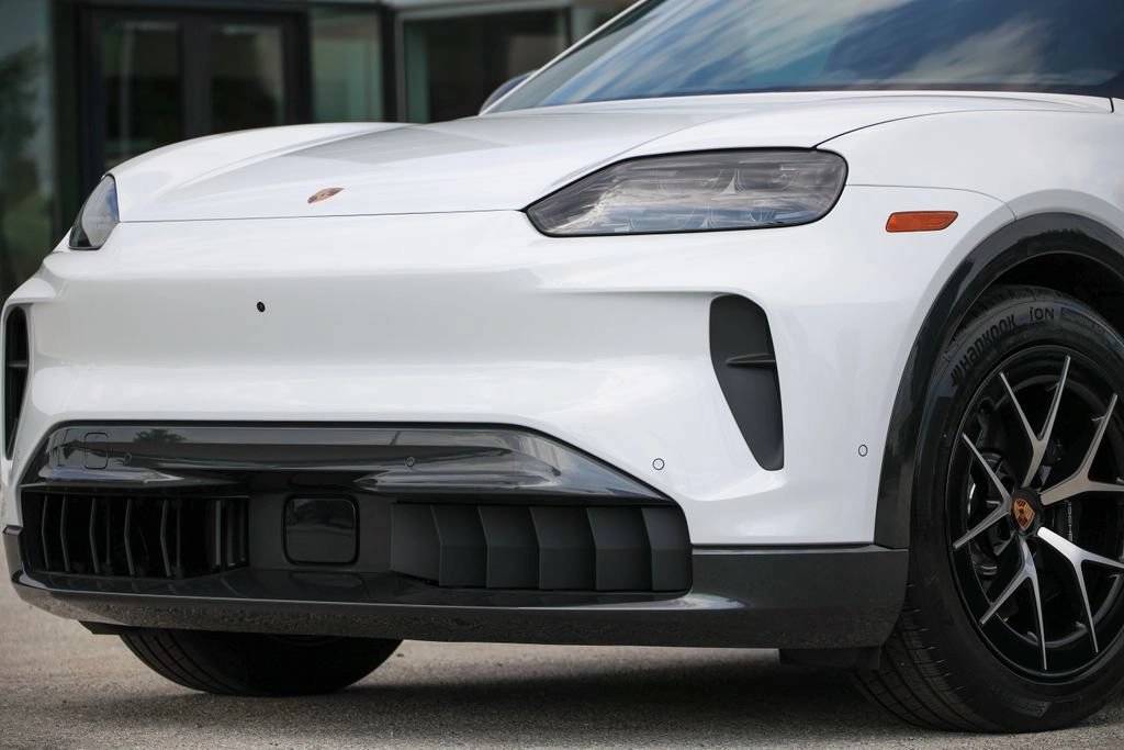 2026 Porsche Cayenne Base
