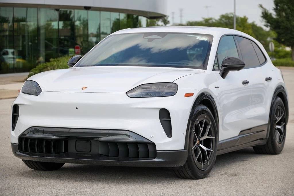 2026 Porsche Cayenne Base