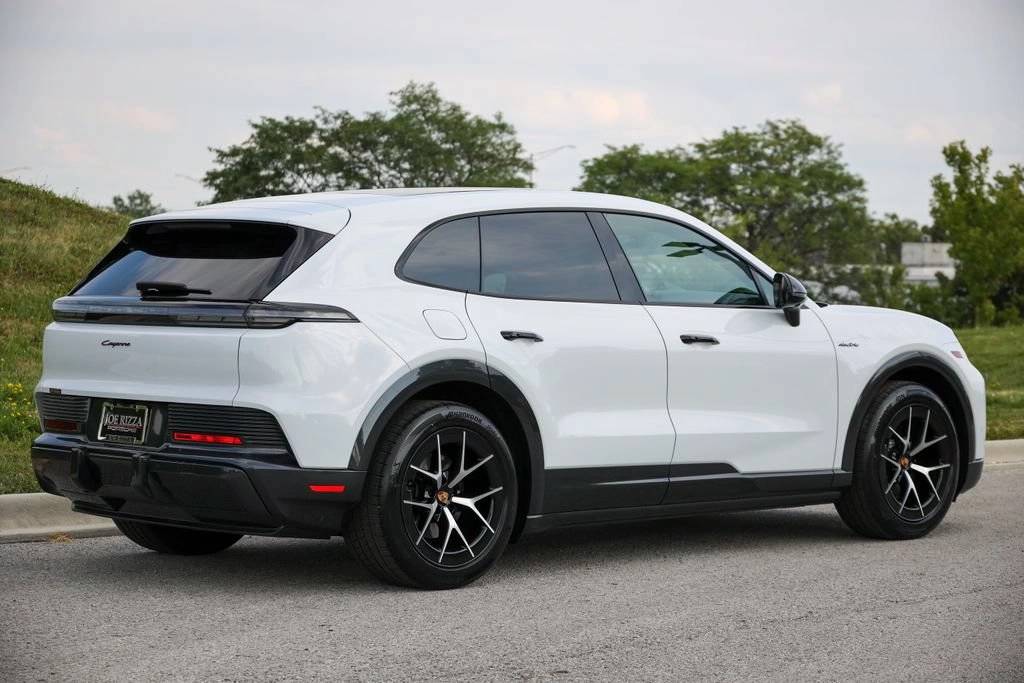 2026 Porsche Cayenne Base