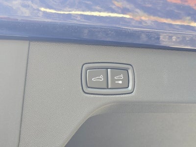 2025 Porsche Macan Electric 4