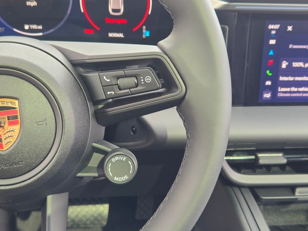 2025 Porsche Macan Electric 4