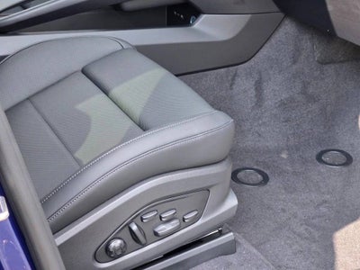 2025 Porsche Macan Electric 4