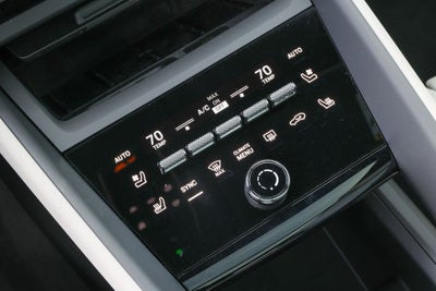 2026 Porsche Macan Electric 4