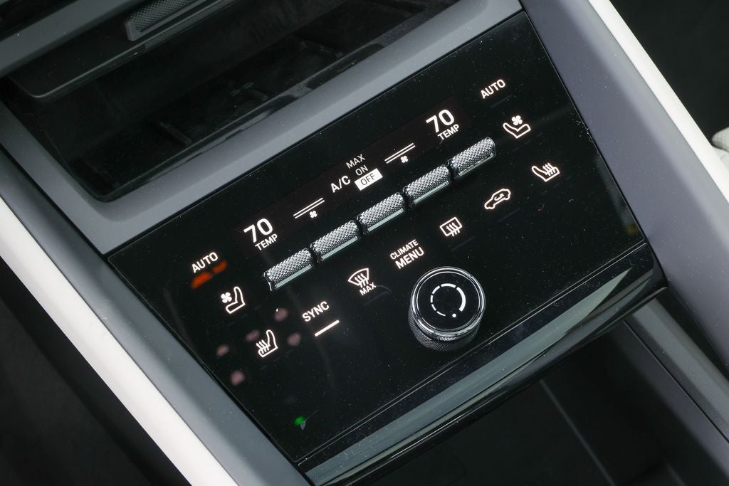 2026 Porsche Macan Electric 4