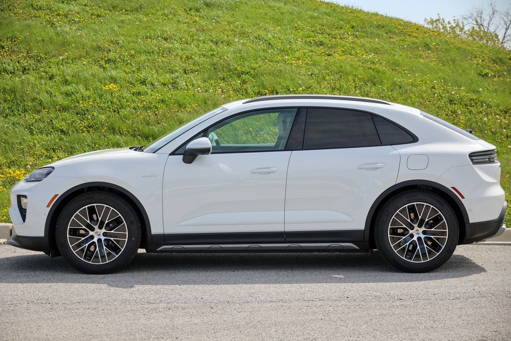 2026 Porsche Macan Electric 4