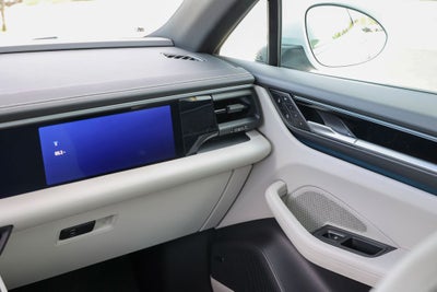 2026 Porsche Macan Electric 4