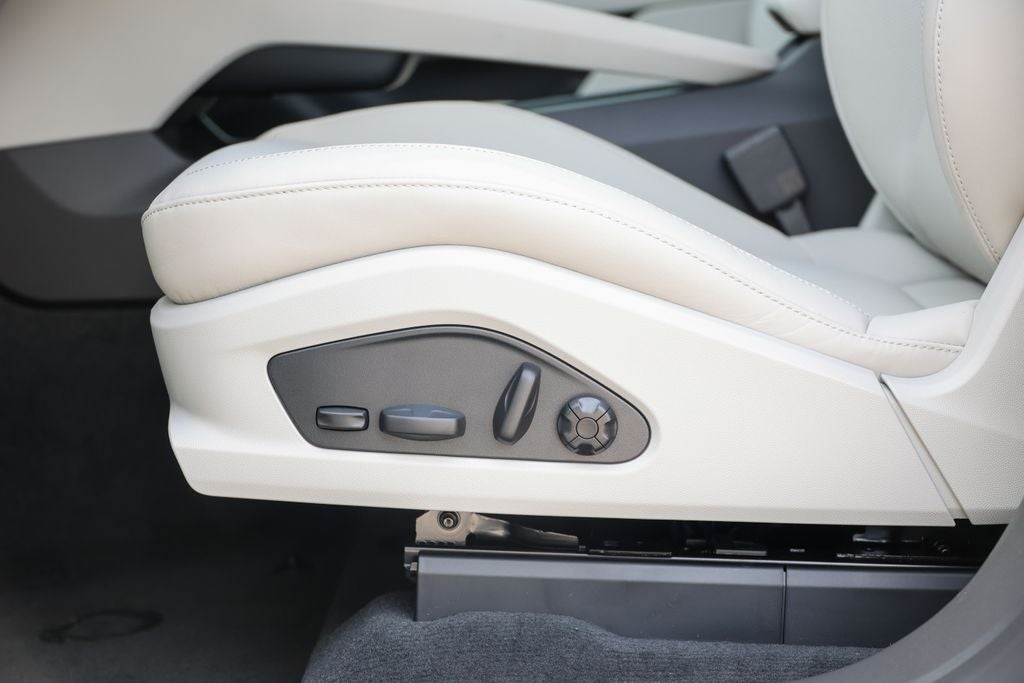 2026 Porsche Macan Electric 4