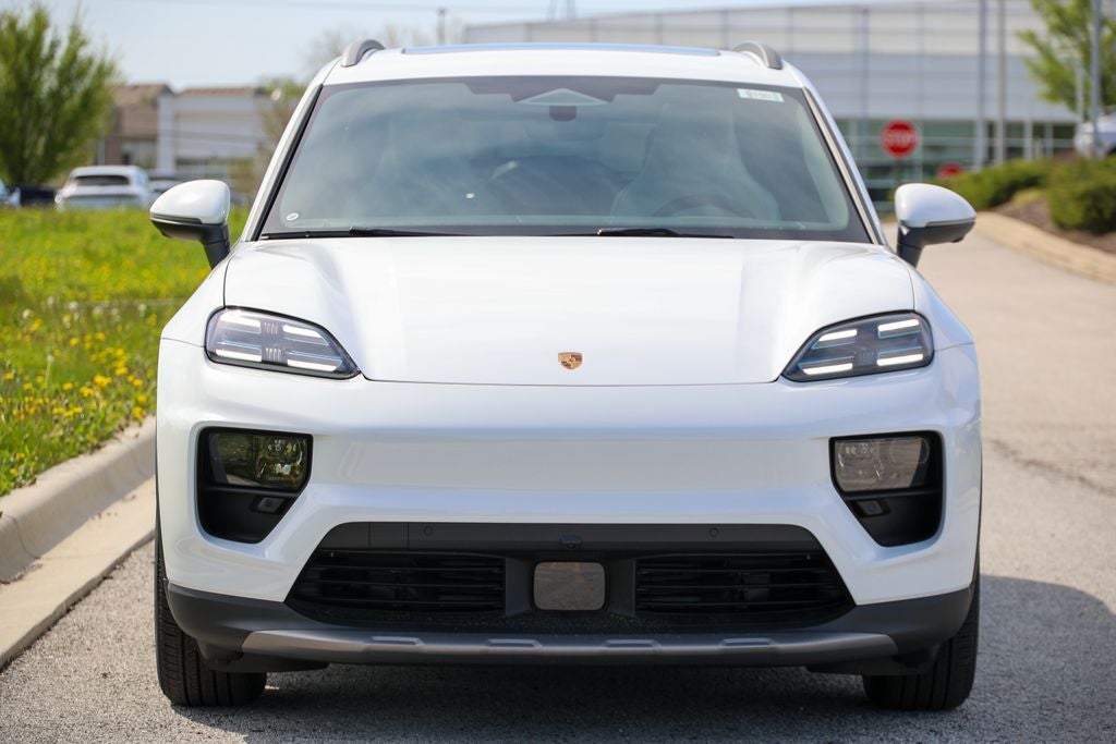 2026 Porsche Macan Electric 4