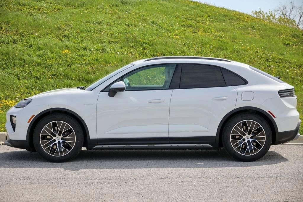 2026 Porsche Macan Electric 4