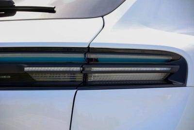 2026 Porsche Macan Electric 4