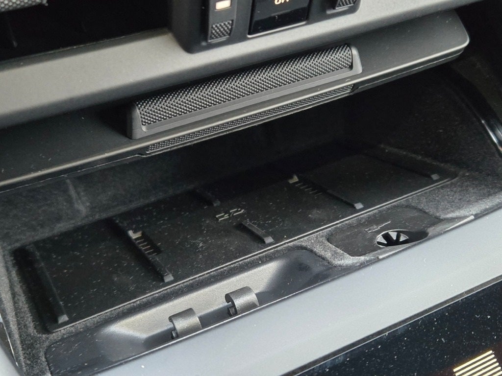 2025 Porsche Macan Electric 4S