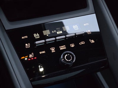 2025 Porsche Macan Electric 4S