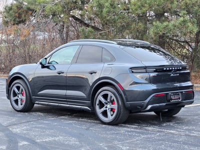 2025 Porsche Macan Electric 4S