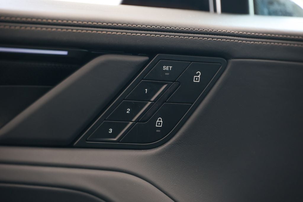 2026 Porsche Cayenne Turbo