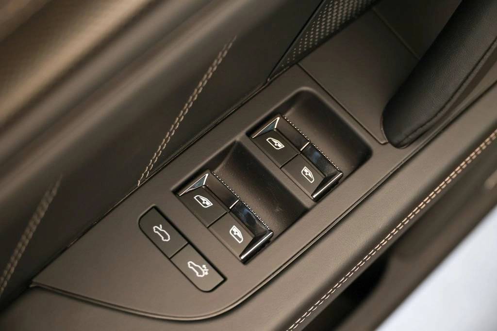 2026 Porsche Cayenne Turbo
